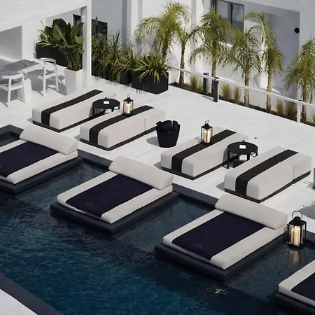 Otel Hotiday Mykonos North Coast 5*