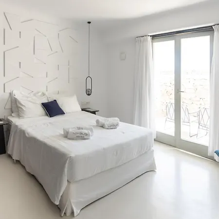 Hotiday Mykonos North Coast Otel 5*