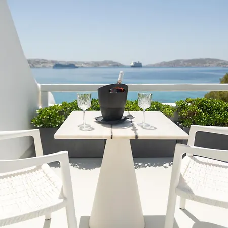 Hotiday Mykonos North Coast Otel